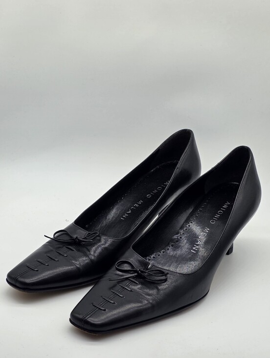 ANTONIO MELANI Shoes - Antonio Melani Black Leather Square Toe Bow Kitten Heel Pumps Shoes Size 7.5